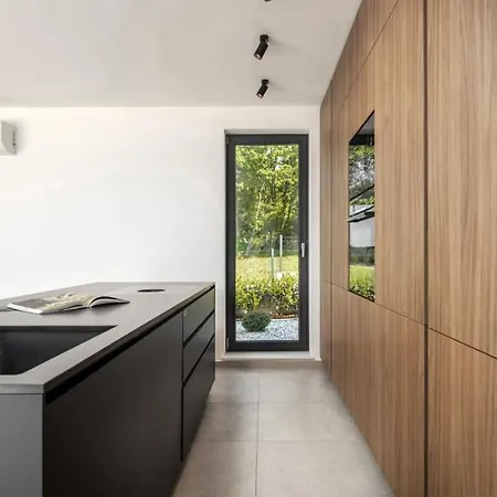 Villa Karbula By Guide *