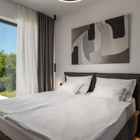 Vila Karbula By Guide *